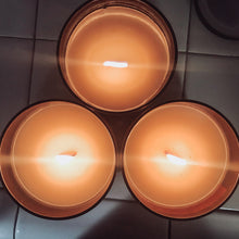 Load image into Gallery viewer, sea salt and orchid scented strong fragrance floral coconut wax crackling wood wick matte black jar wood lid reusable