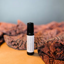 Load image into Gallery viewer, Sandalwood + Vanilla
